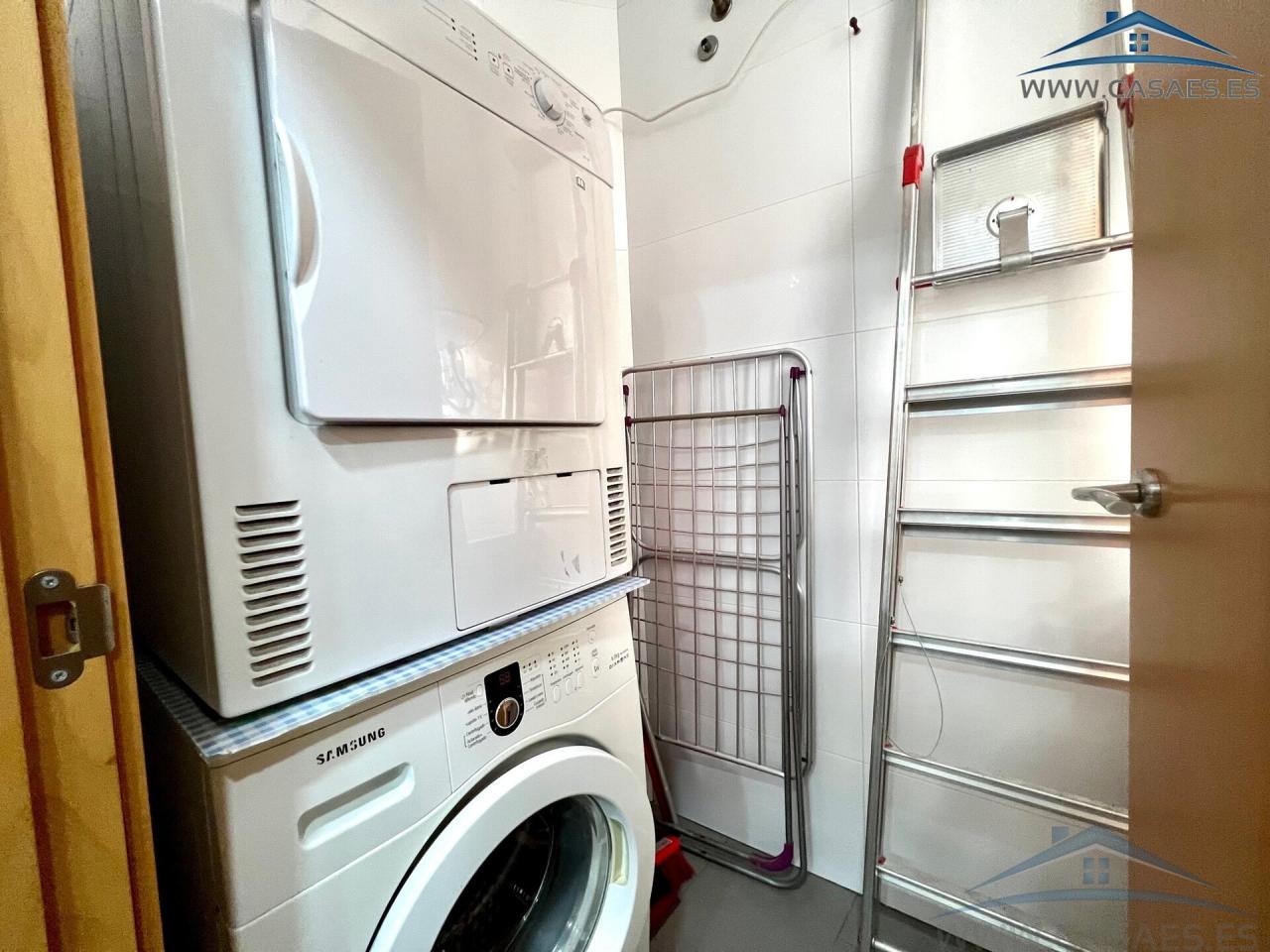 For rent of flat in Almería