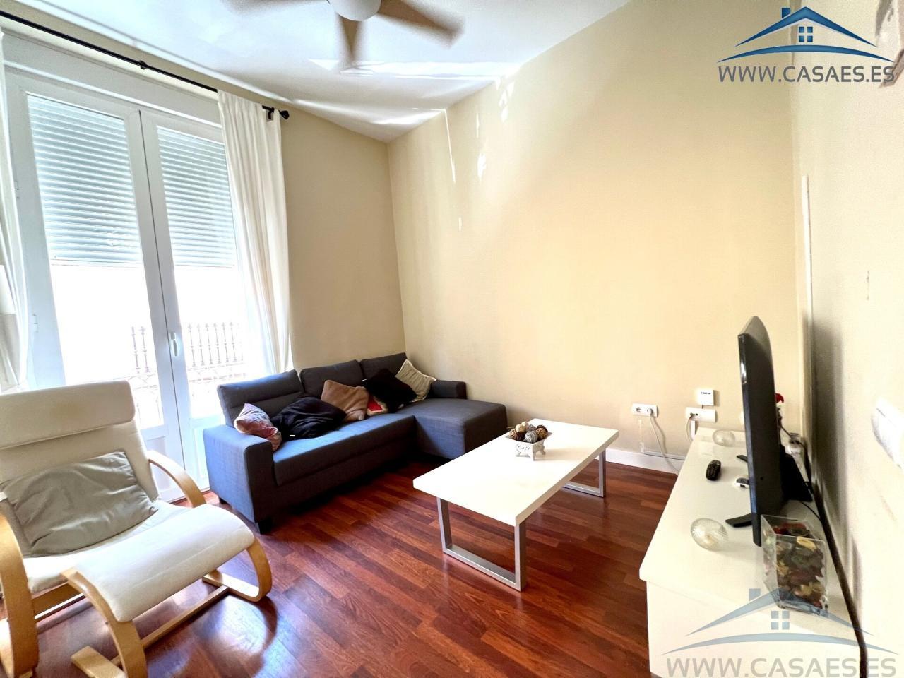 For rent of flat in Almería
