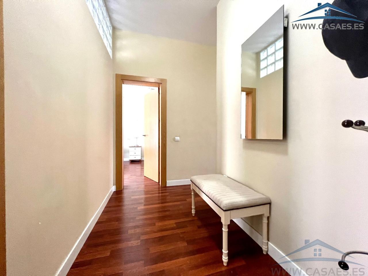 For rent of flat in Almería