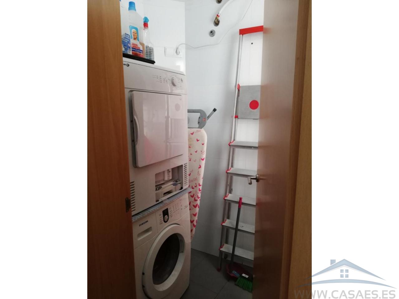 For rent of flat in Almería