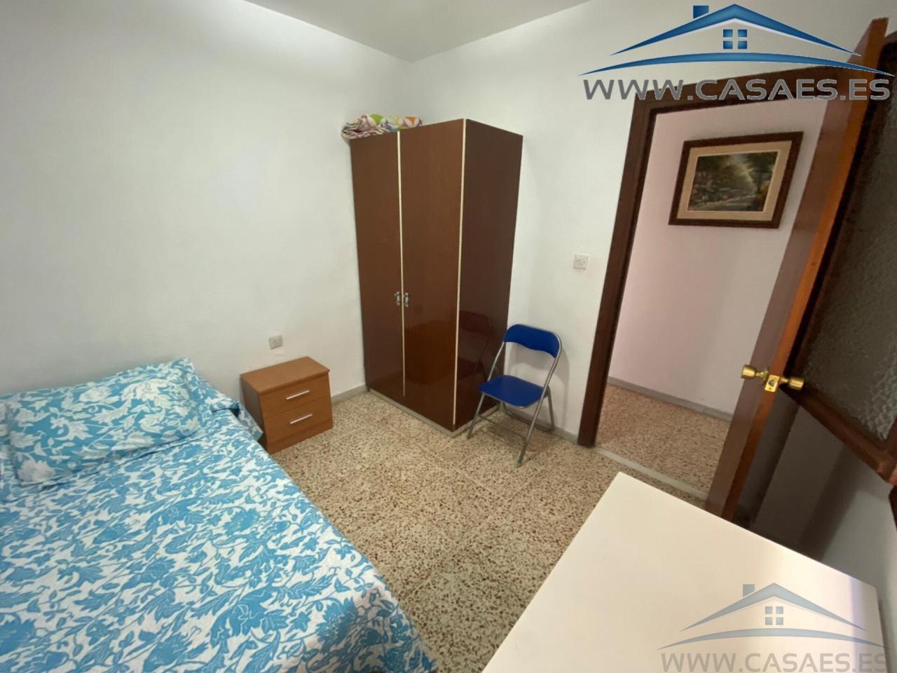 For rent of flat in Almería