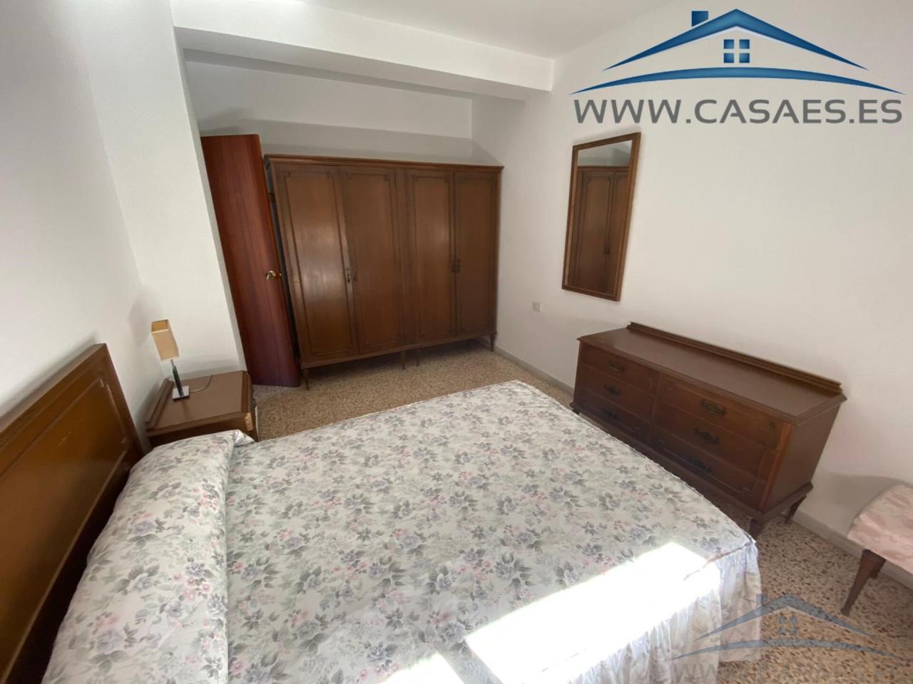 For rent of flat in Almería