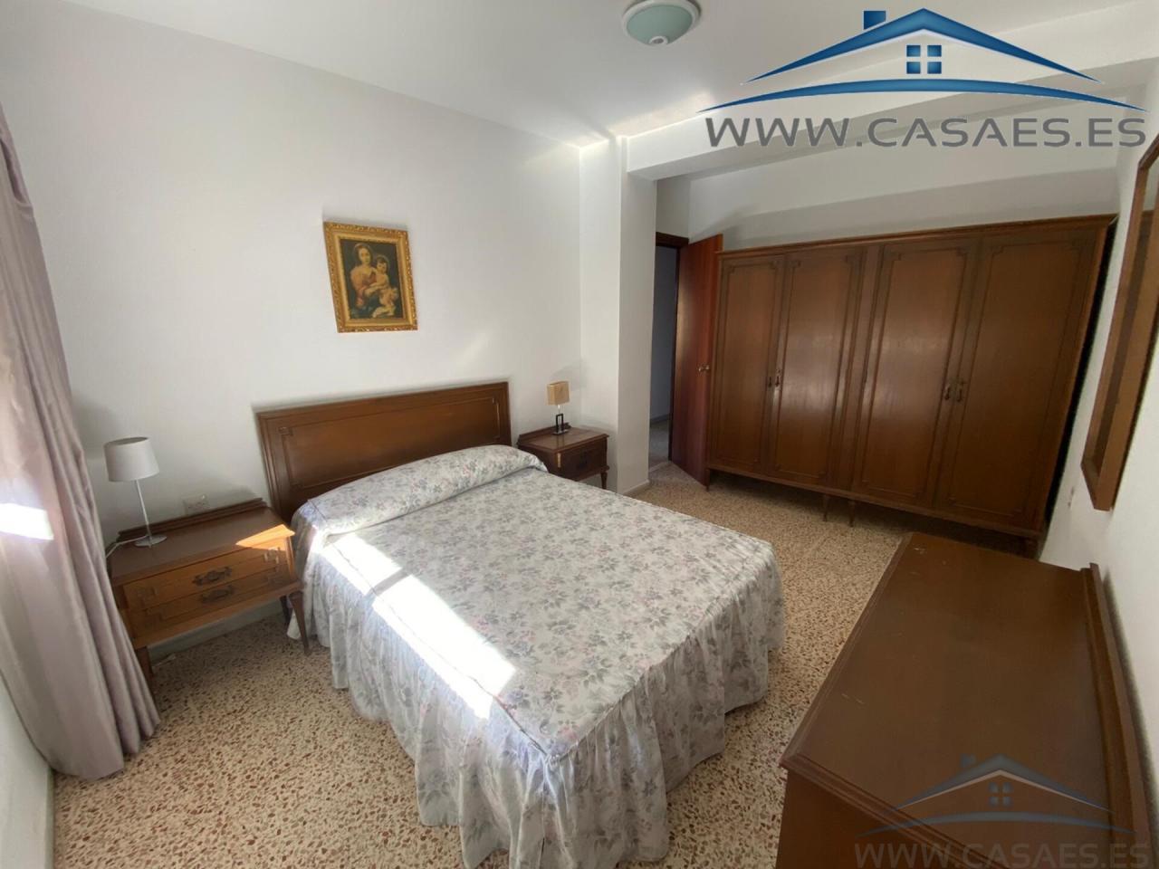 For rent of flat in Almería