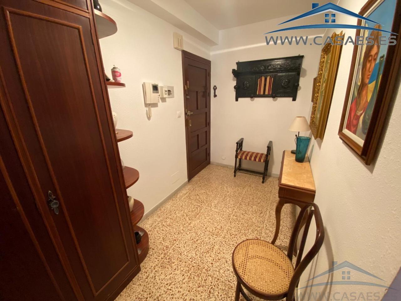 For rent of flat in Almería