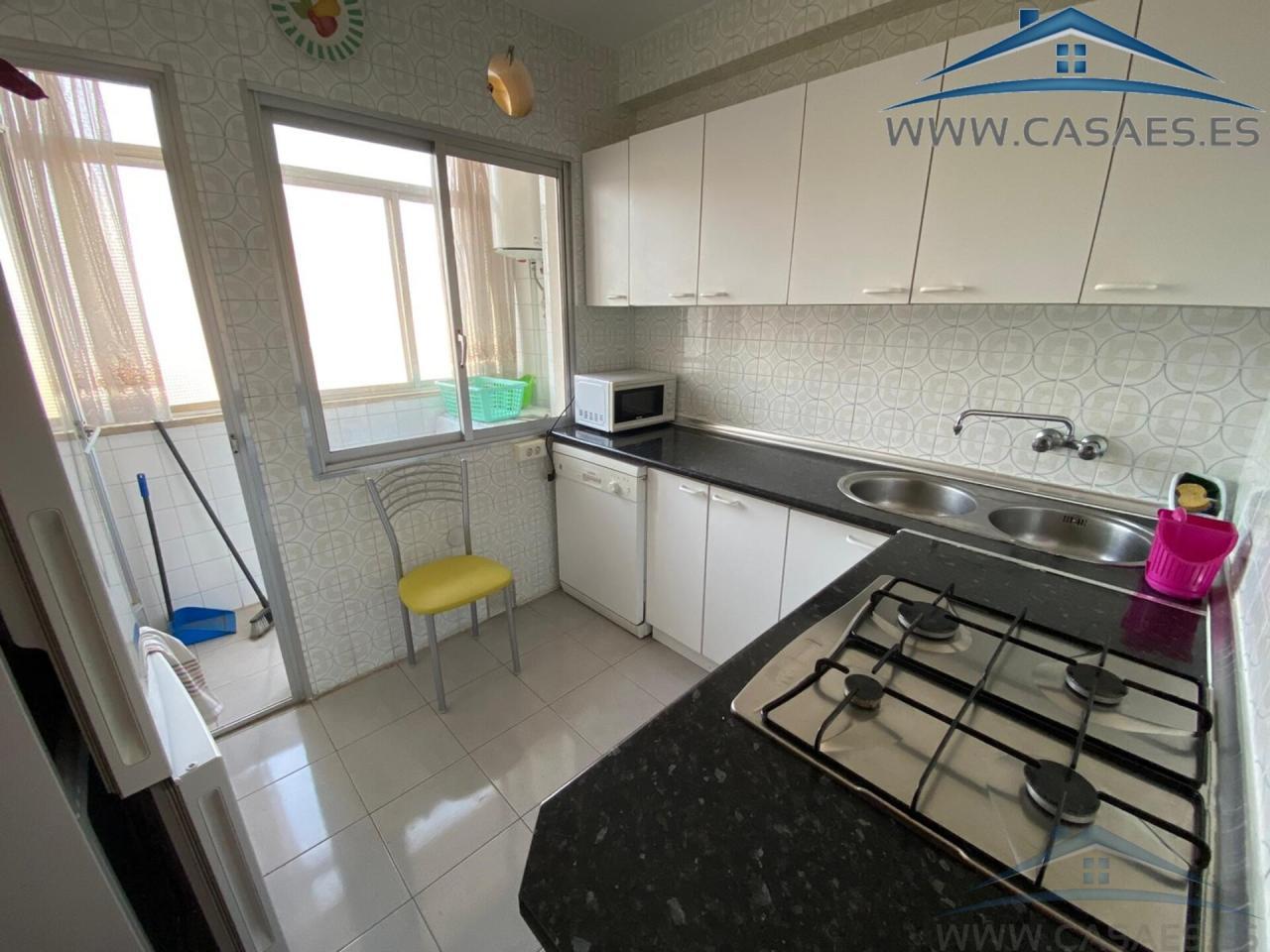 For rent of flat in Almería