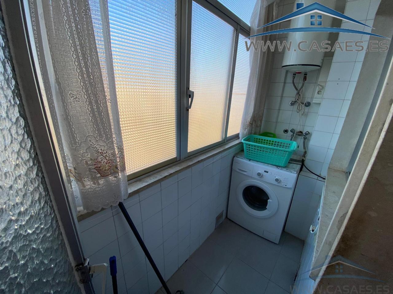 For rent of flat in Almería