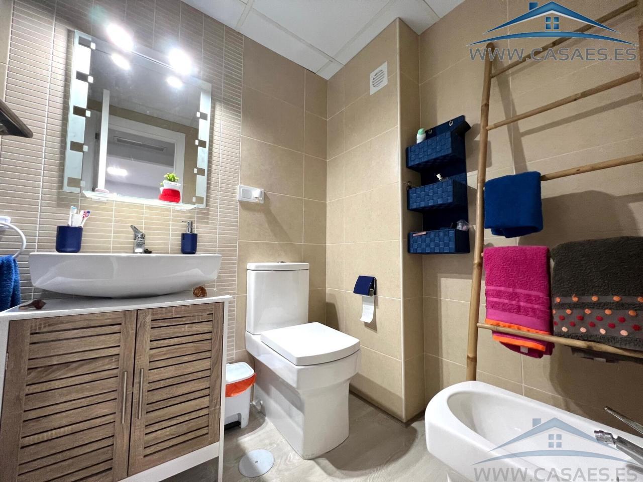 For rent of flat in Roquetas de Mar