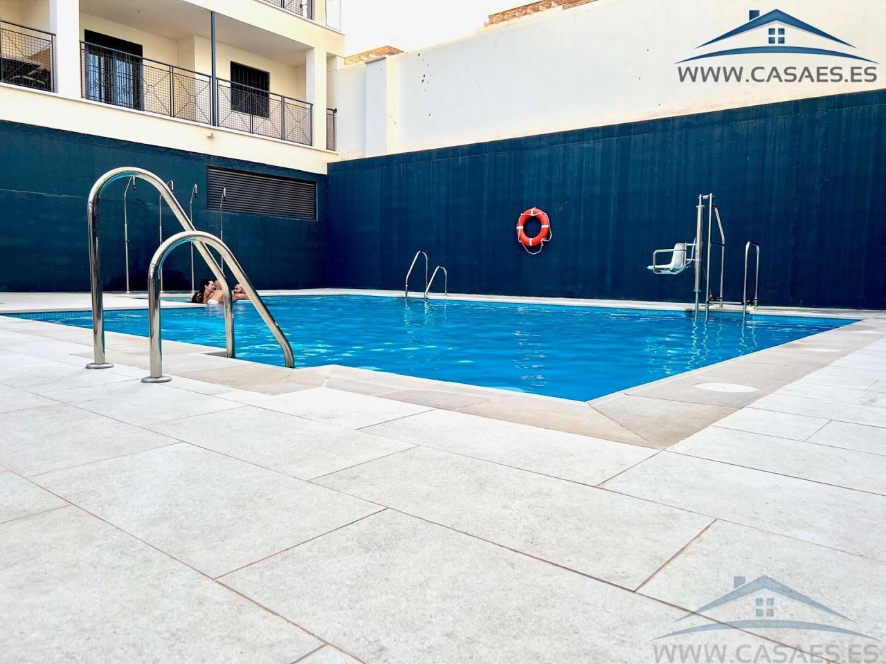 For rent of flat in Roquetas de Mar