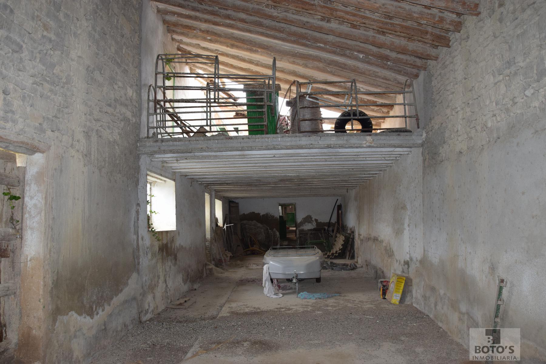 Venta de terreno en Almudévar