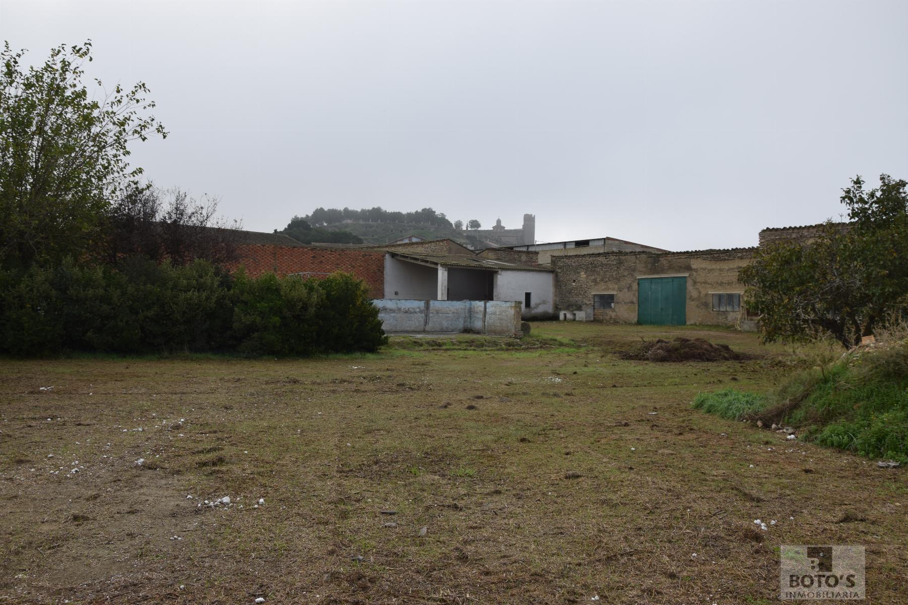 Venta de terreno en Almudévar