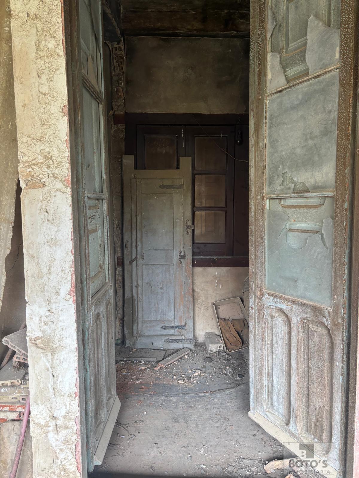 Venta de casa en Almudévar