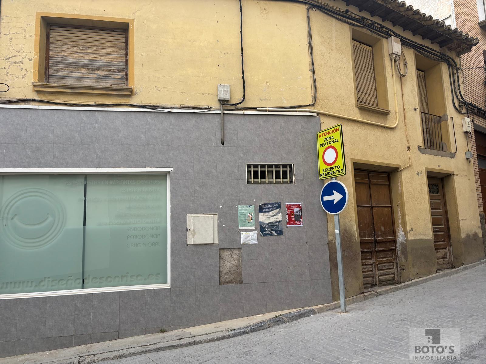 Venta de casa en Almudévar