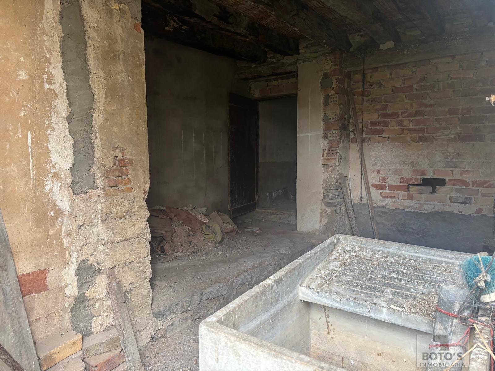 Venta de casa en Almudévar