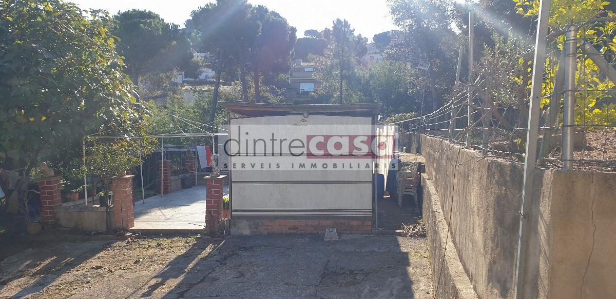 For sale of land in Tordera