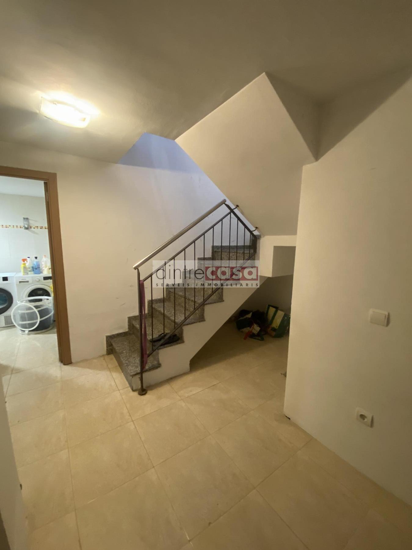 For sale of duplex in Tordera