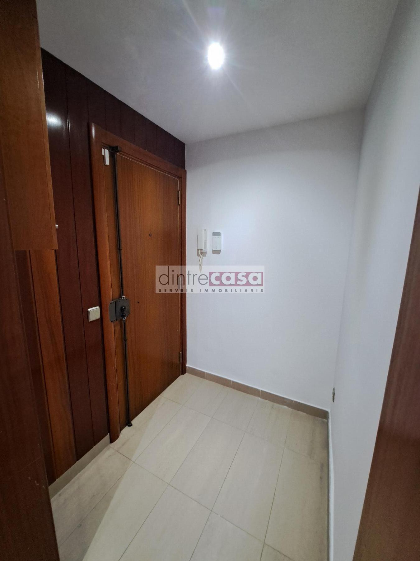 For sale of flat in Tordera