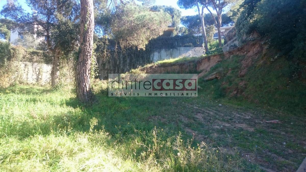 For sale of land in Tordera