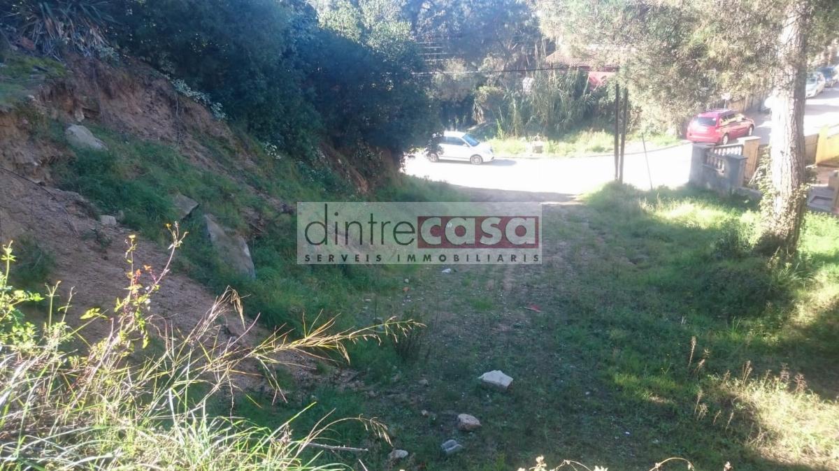 For sale of land in Tordera