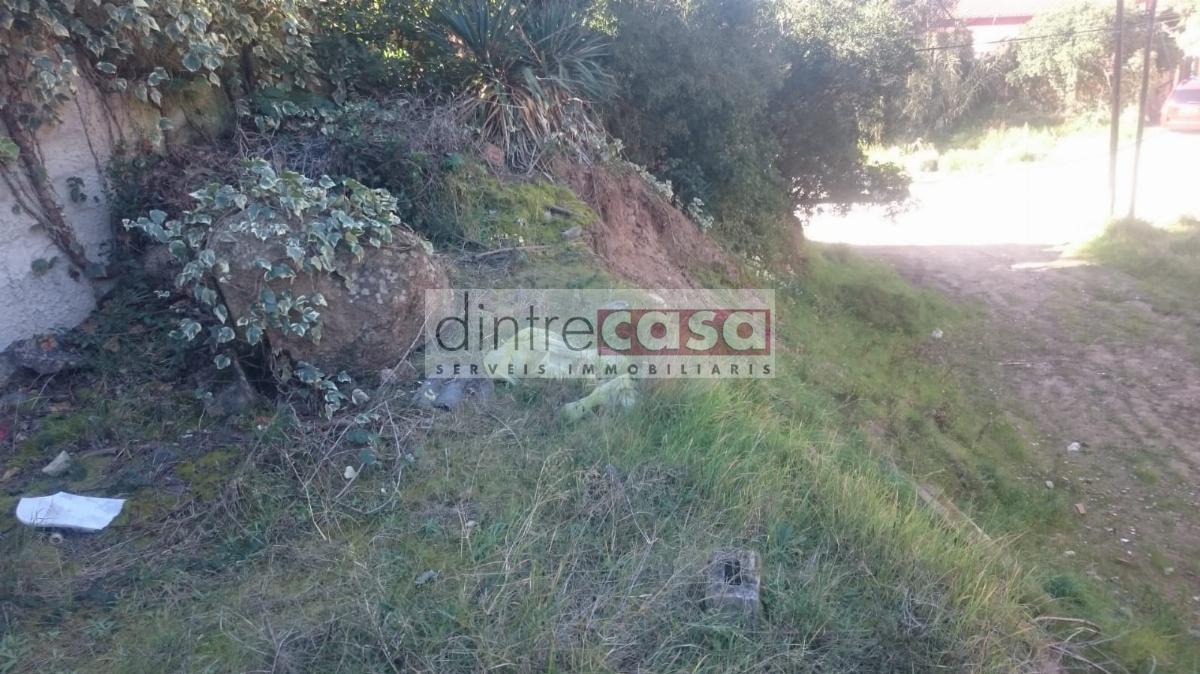 For sale of land in Tordera