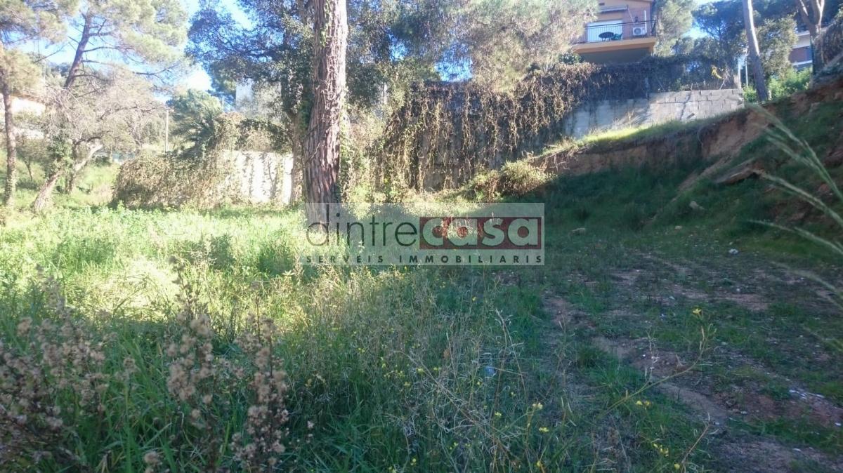 For sale of land in Tordera