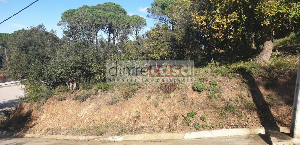 For sale of land in Tordera