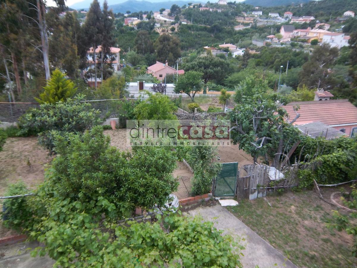 For sale of land in Tordera
