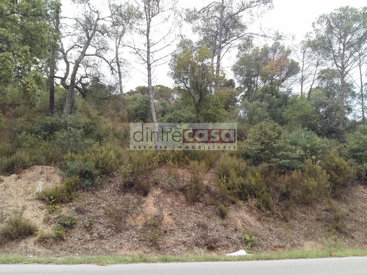 For sale of land in Tordera