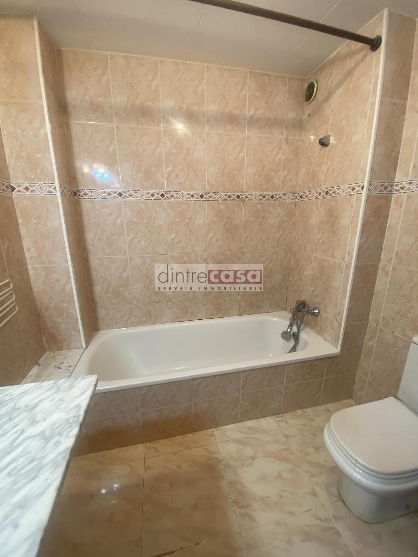 For sale of flat in Tordera