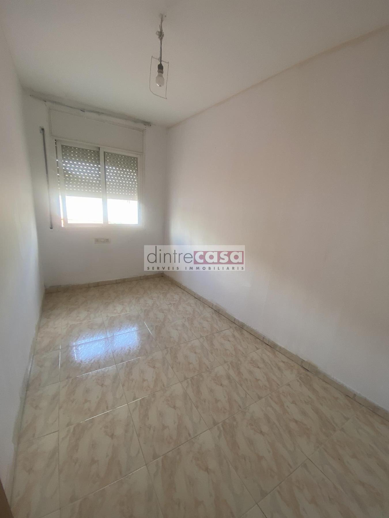 For sale of flat in Tordera