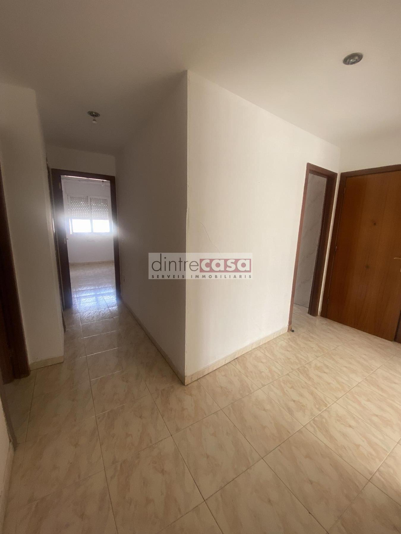 For sale of flat in Tordera