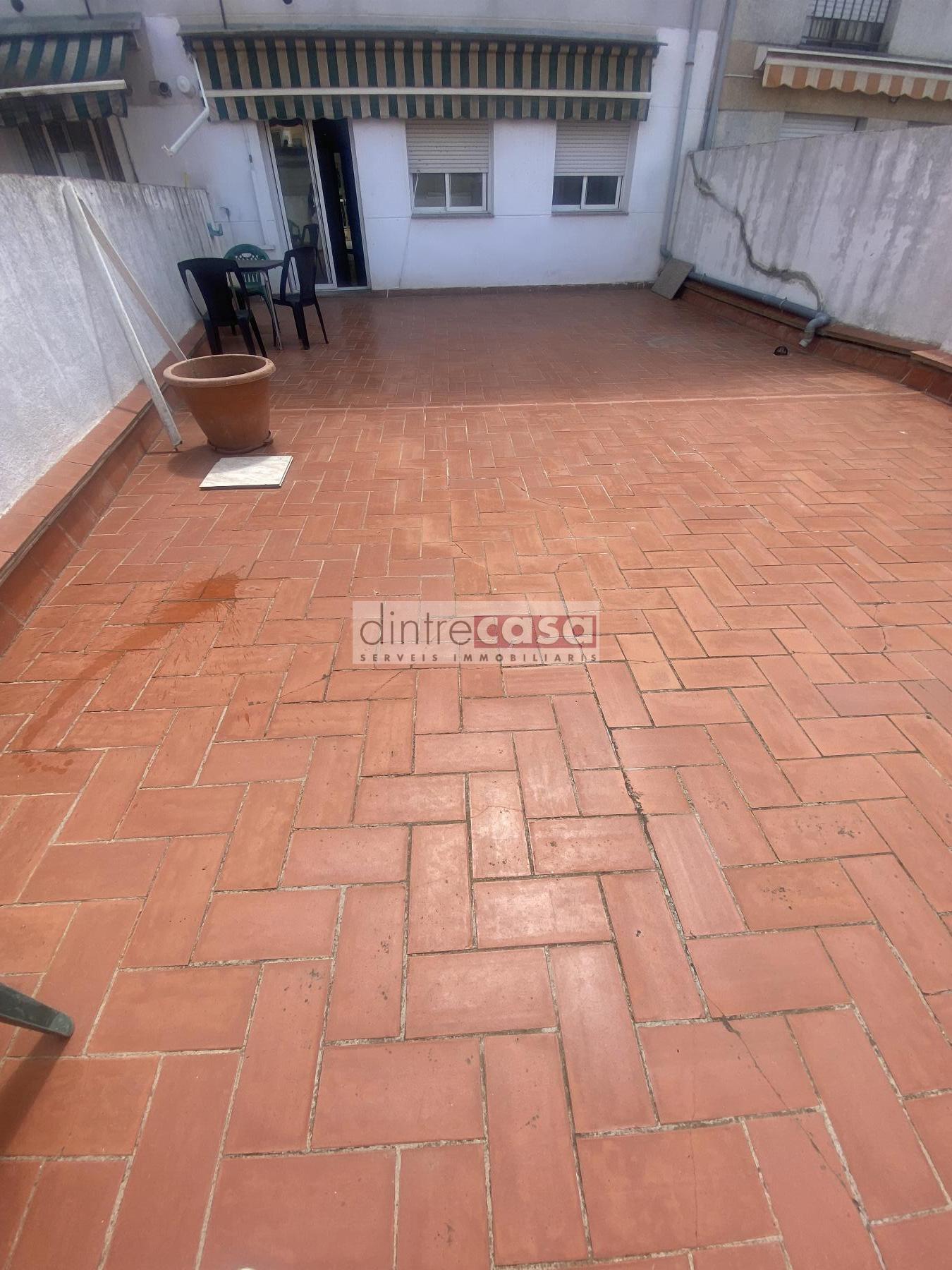 For sale of flat in Tordera