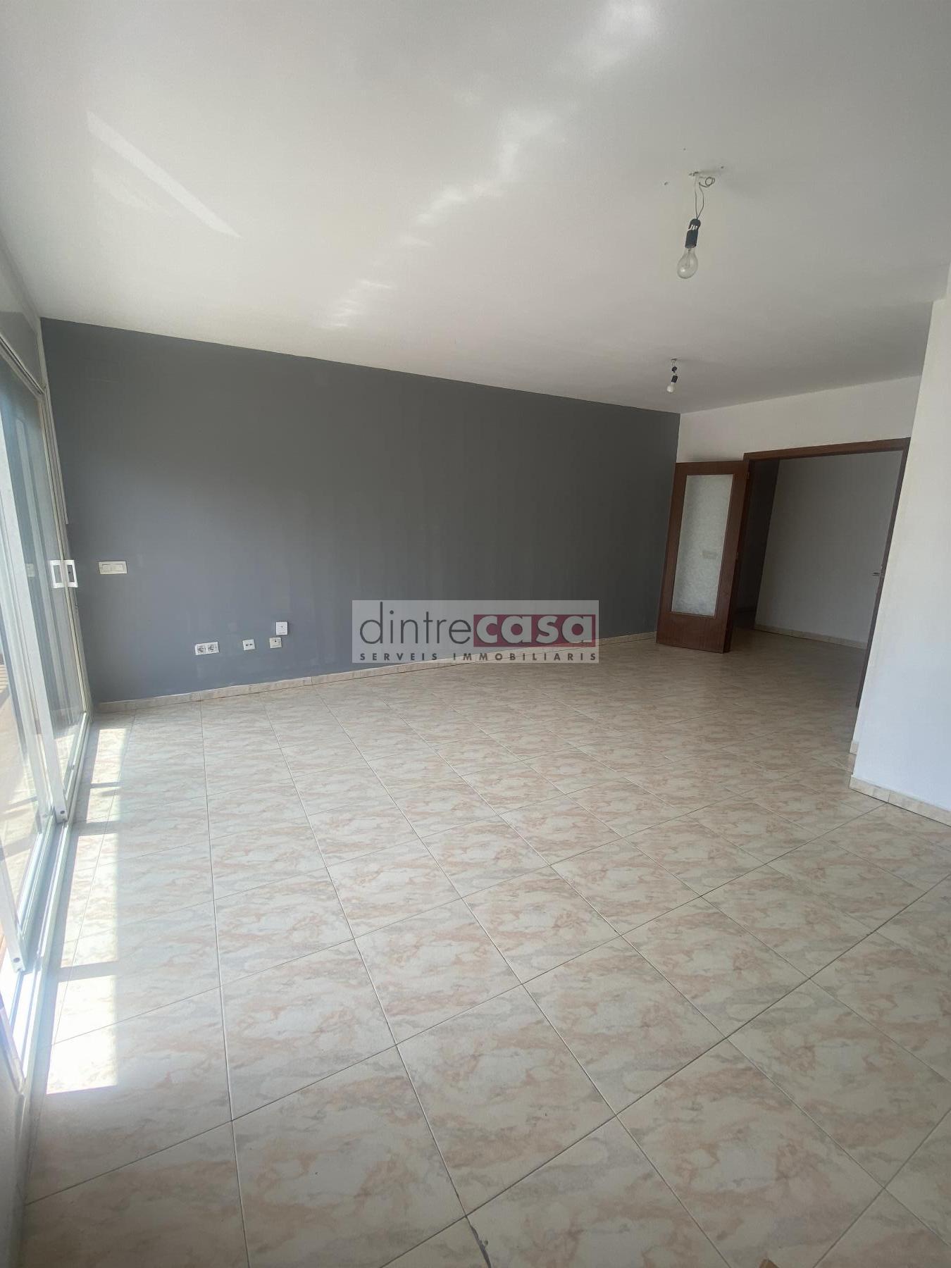 For sale of flat in Tordera