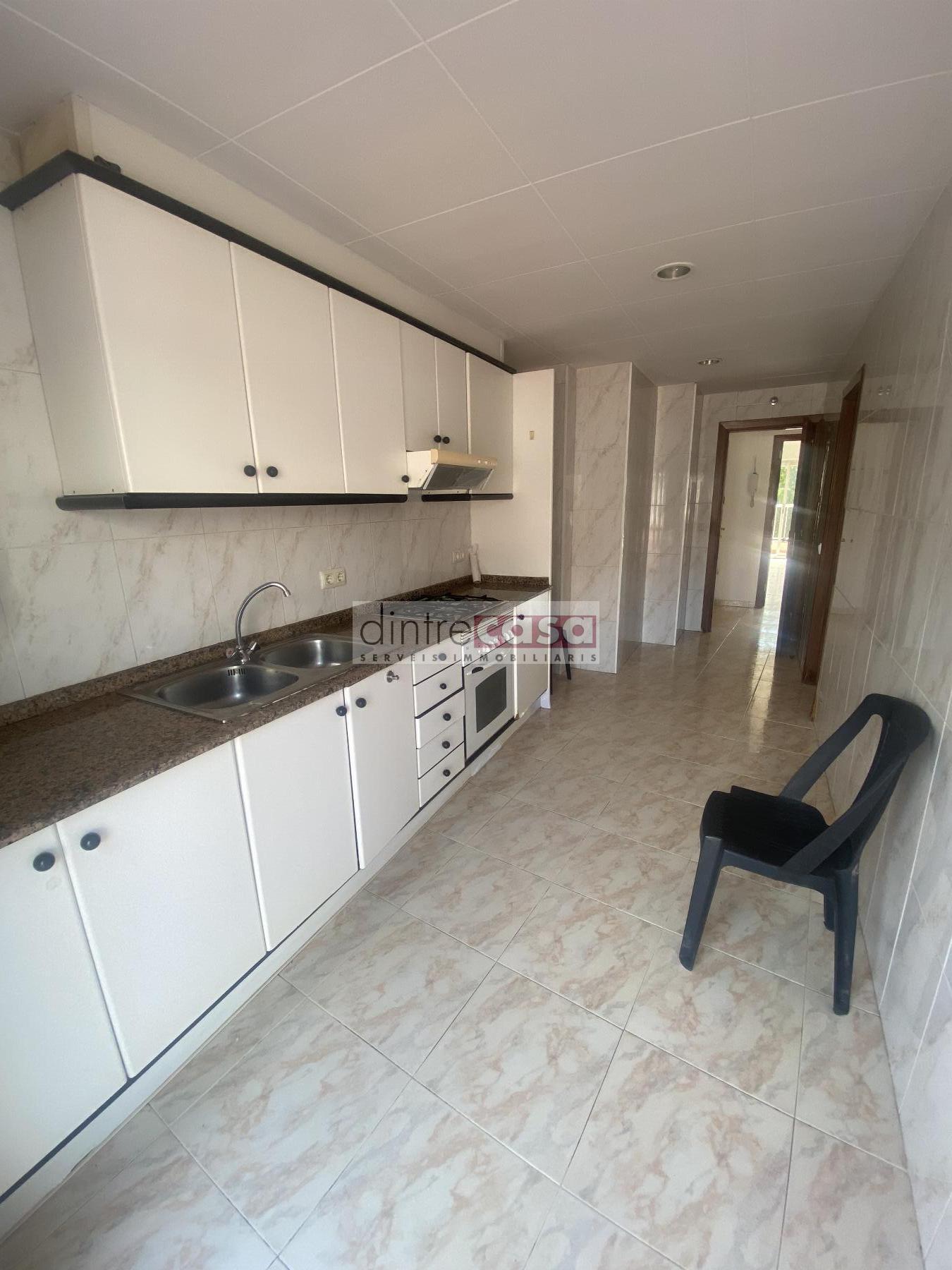 For sale of flat in Tordera