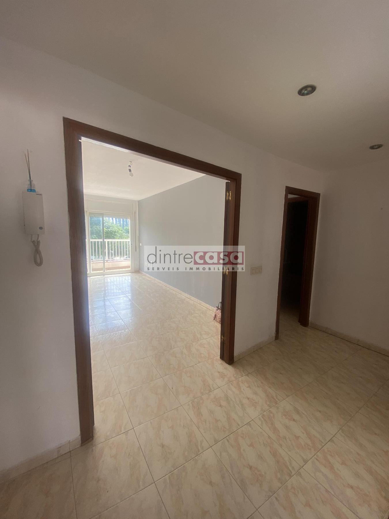 For sale of flat in Tordera