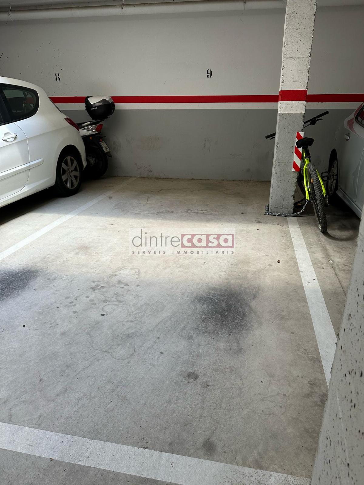 For sale of garage in Tordera