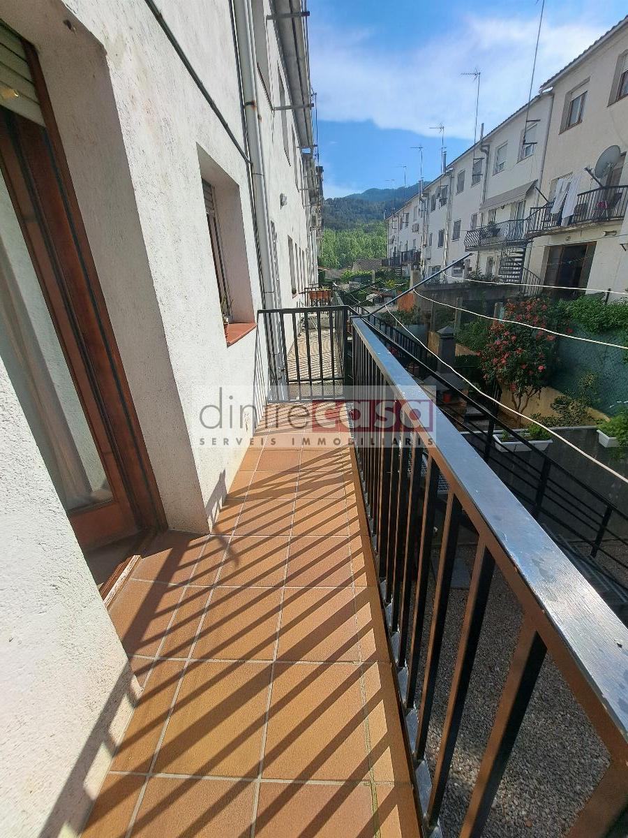 For sale of house in Arbúcies