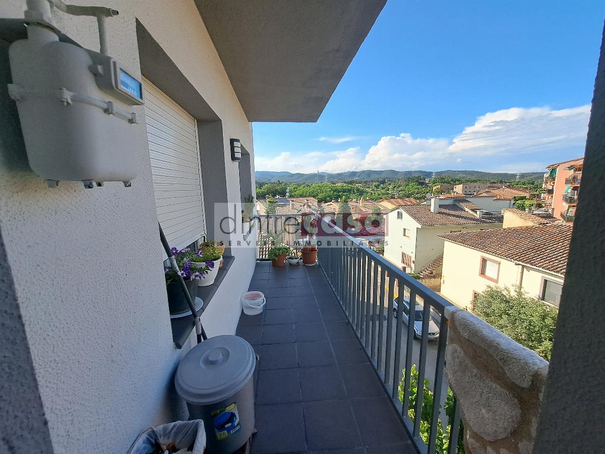 For sale of flat in Hostalric