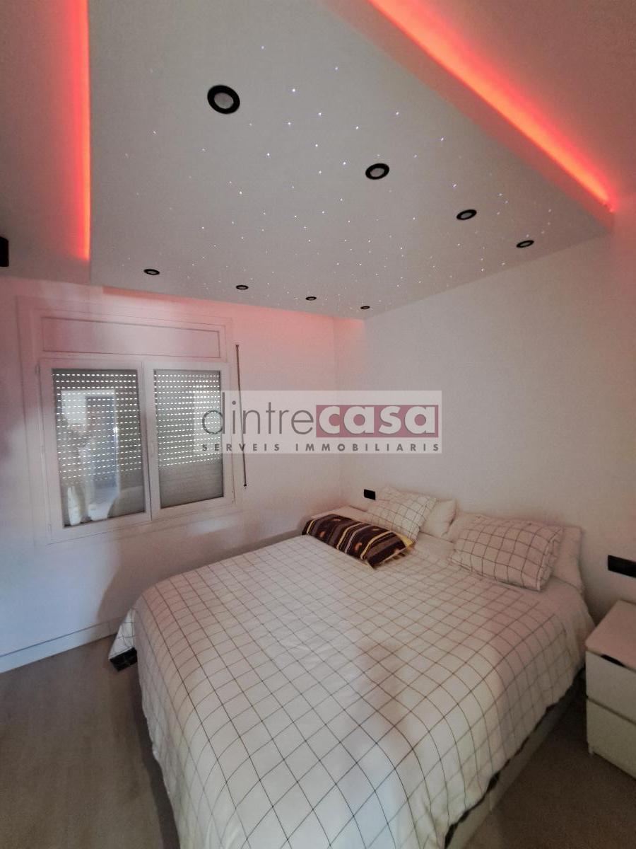 For sale of flat in Hostalric