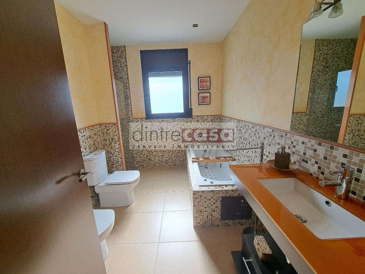 For sale of house in Sant Cebrià de Vallalta