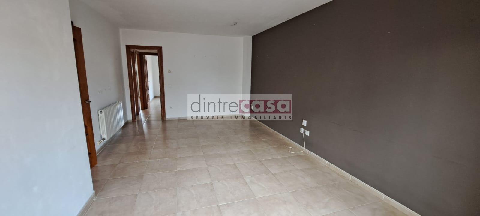 For sale of flat in Tordera