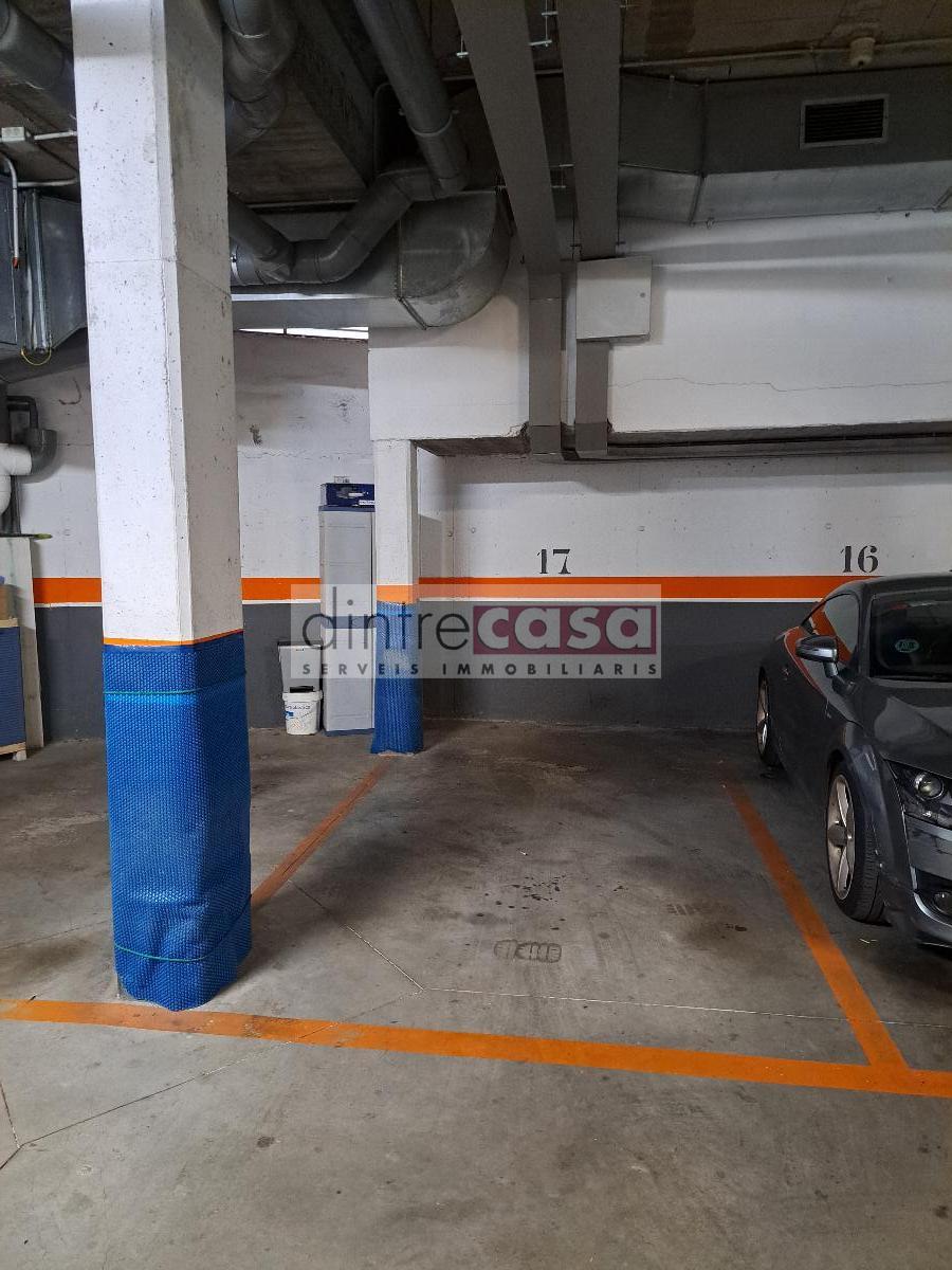 For sale of garage in Tordera