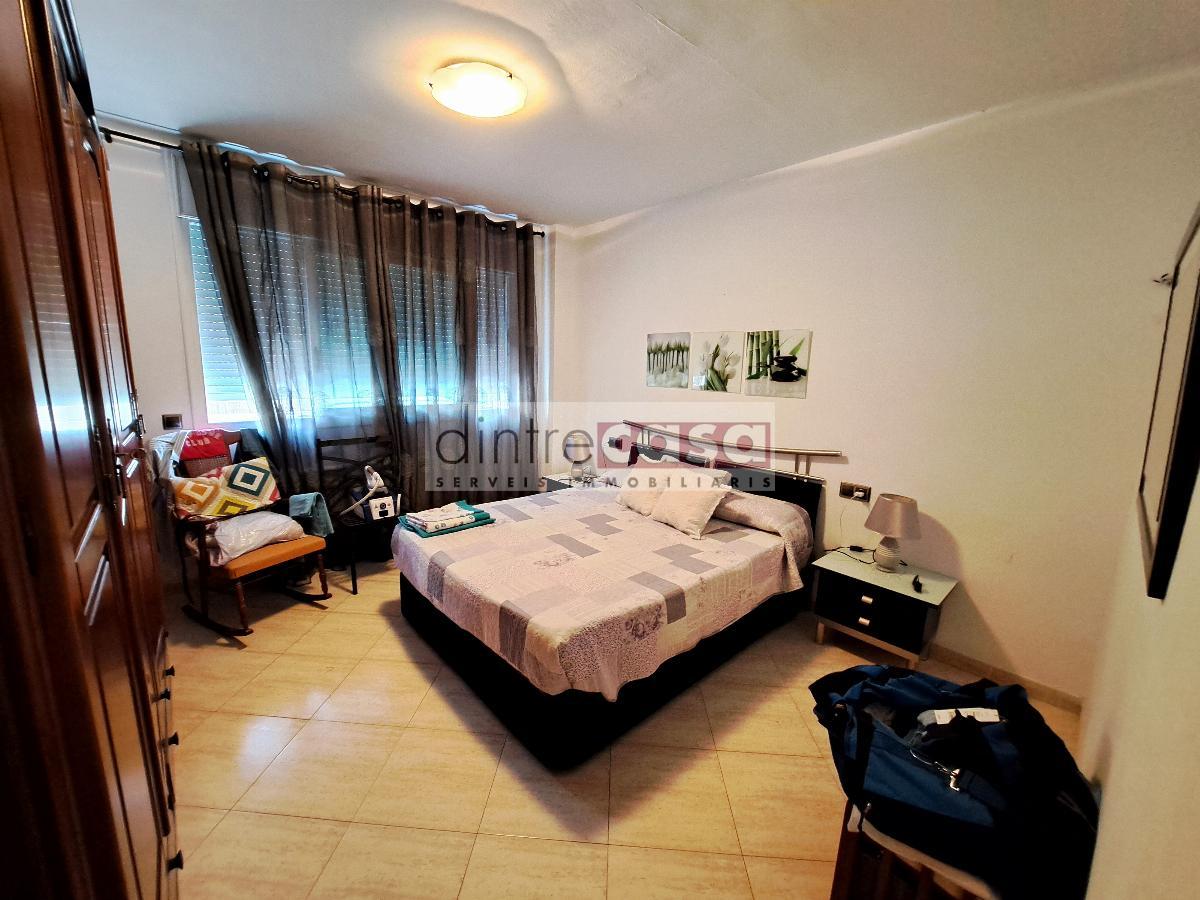 For sale of ground floor in Tordera