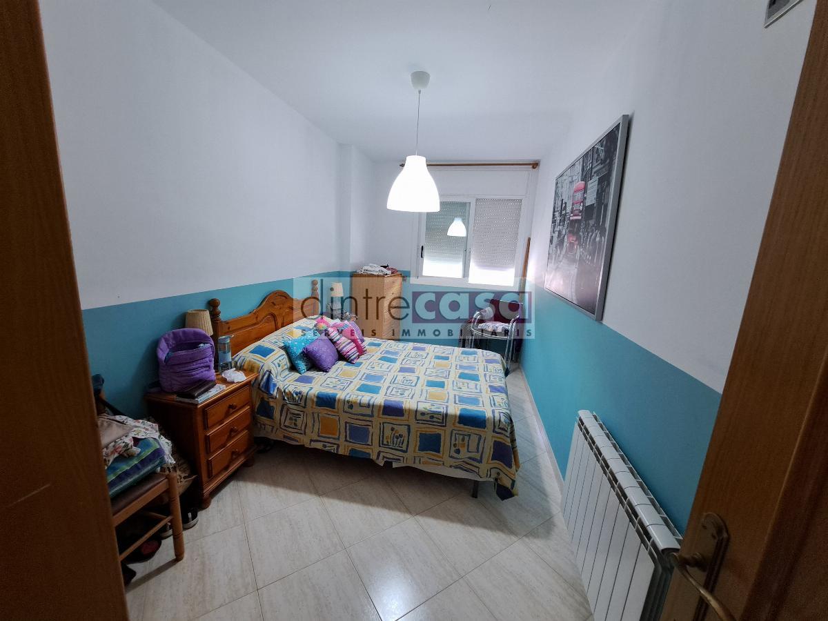 For sale of ground floor in Tordera