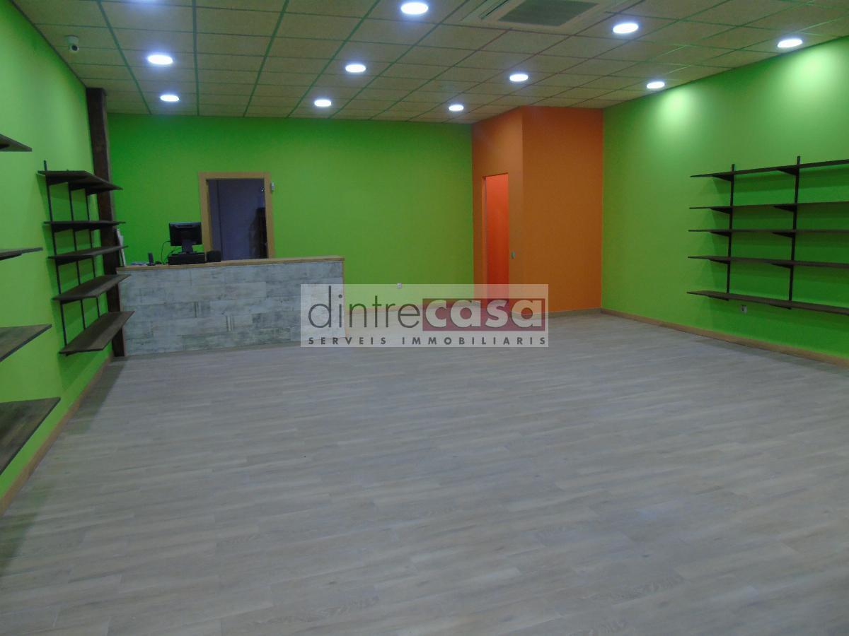 For sale of commercial in Tordera