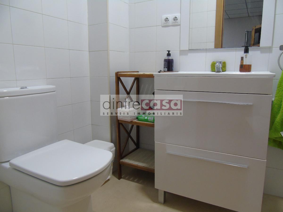 For sale of commercial in Tordera