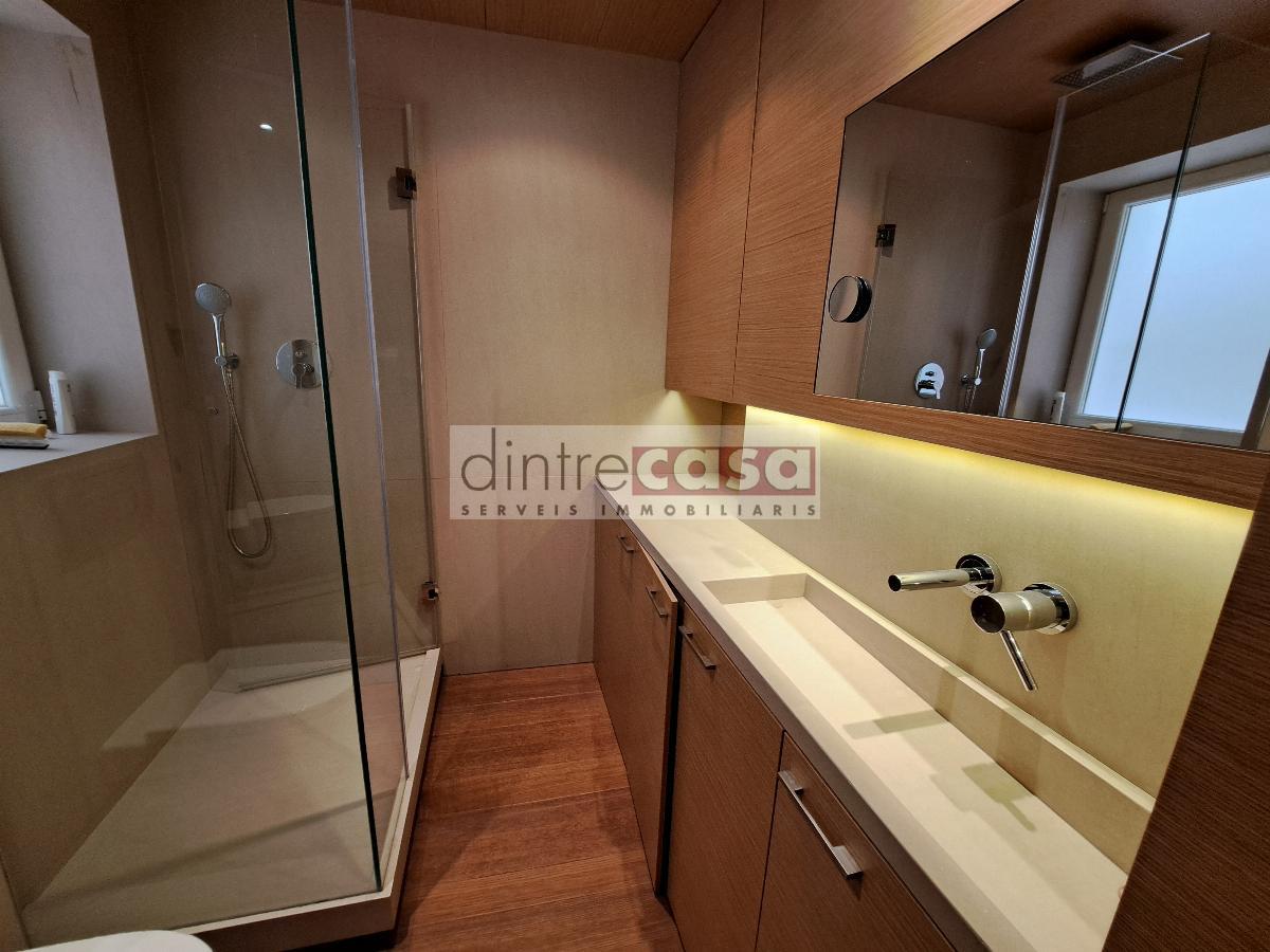For sale of study in Barcelona