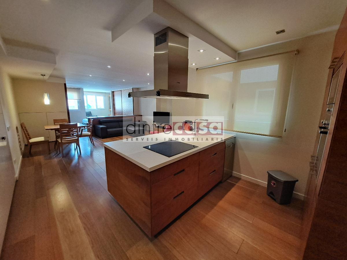For sale of study in Barcelona