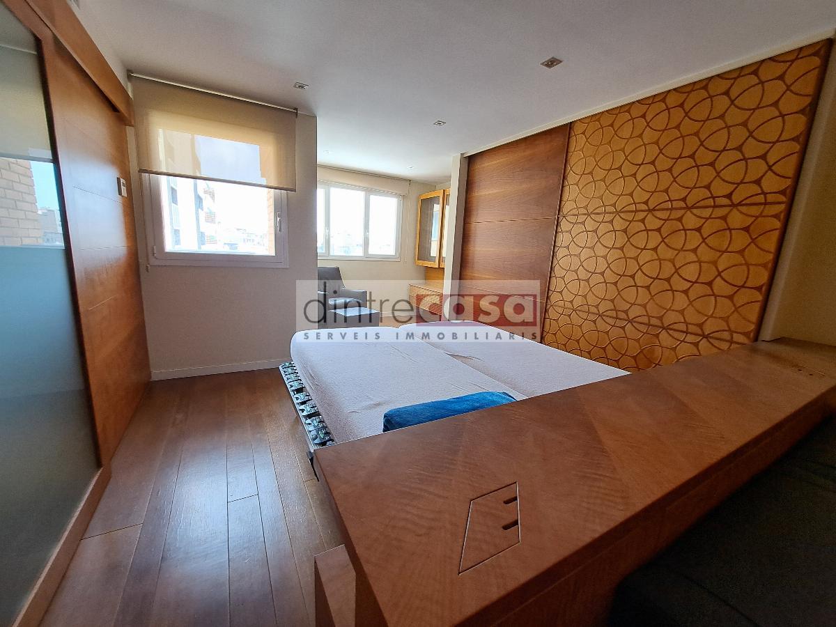 For sale of study in Barcelona