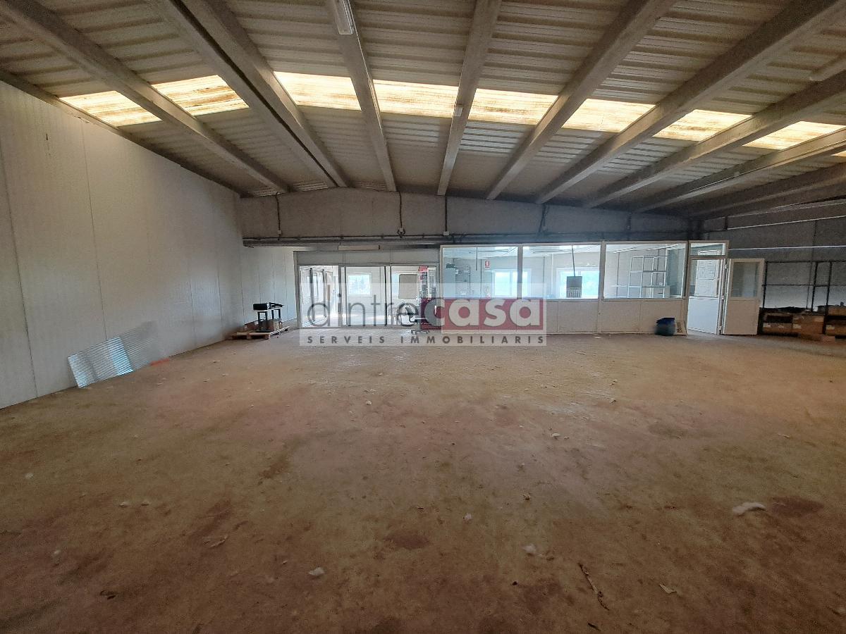 Alquiler de nave industrial en Sils