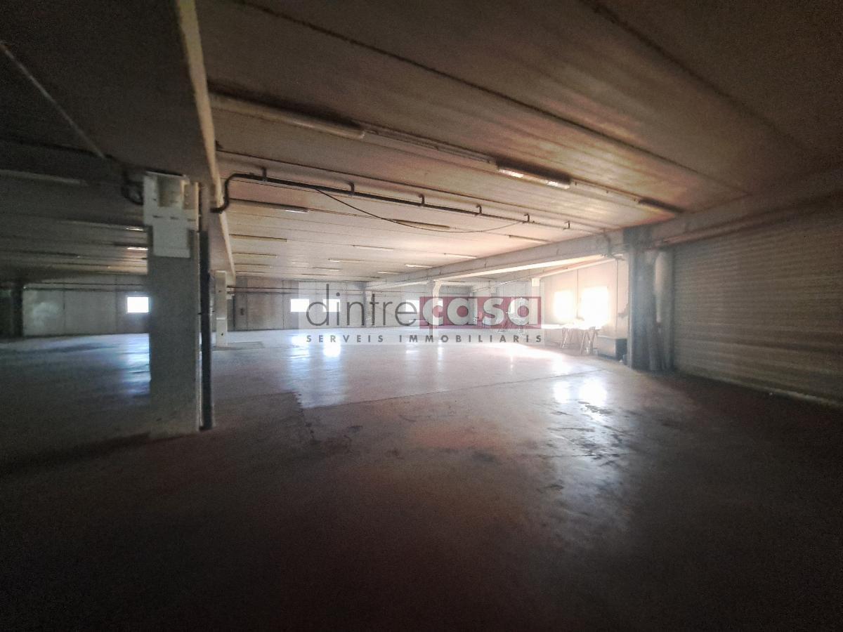 Alquiler de nave industrial en Sils